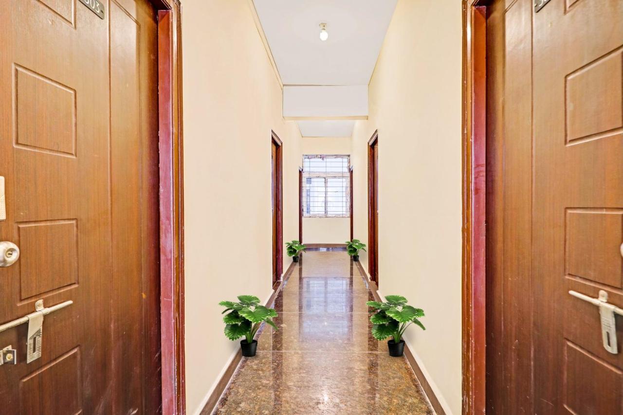 Oyo Happy Stay Hotels Hyderabad Eksteriør billede