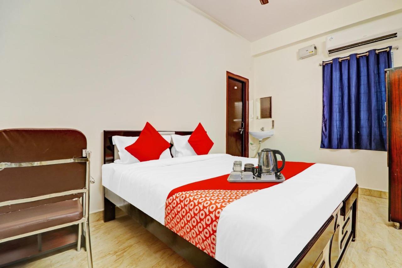 Oyo Happy Stay Hotels Hyderabad Eksteriør billede