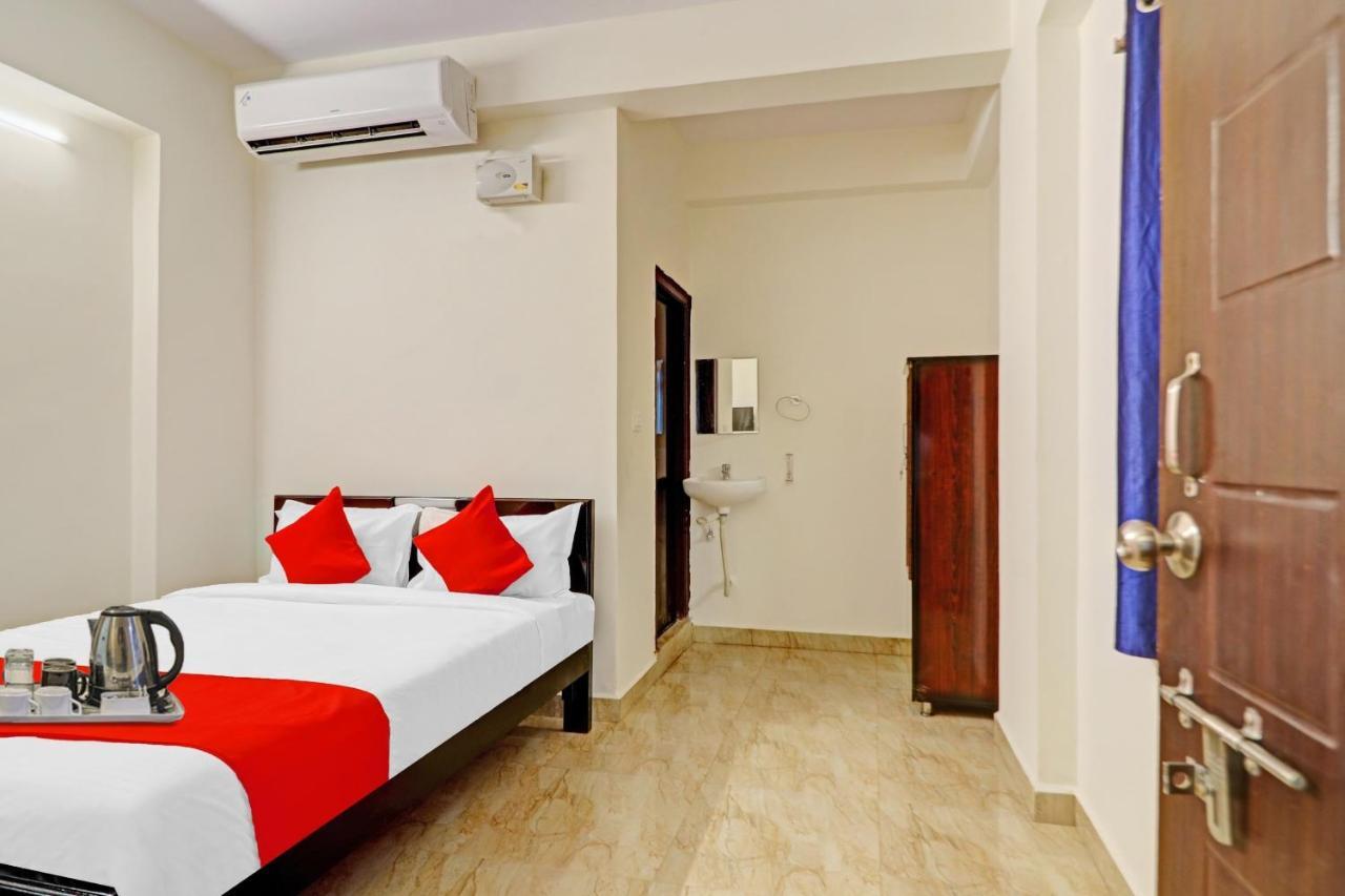 Oyo Happy Stay Hotels Hyderabad Eksteriør billede